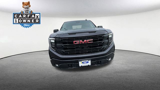 Used 2023 GMC Sierra 1500 Elevation AWD/4WD image 3