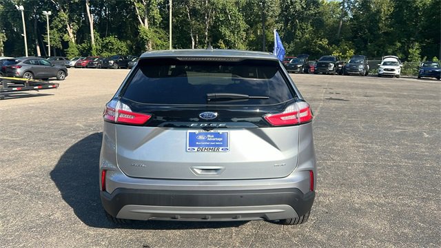Certified 2023 Ford Edge SEL w/ Convenience Package image 4