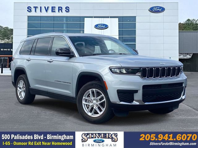 Used 2023 Jeep Grand Cherokee L Laredo w/ Luxury Tech Group I AWD/4WD image 1