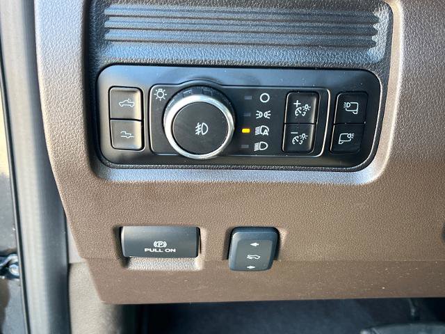 Certified 2025 Ford F250 King Ranch w/ Chrome Package AWD/4WD image 17