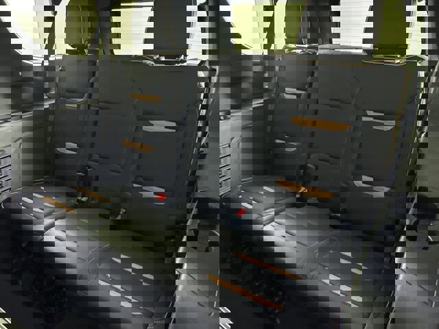 Used 2023 GMC Yukon XL AT4 w/ LPO, Floor Liner Package image 19