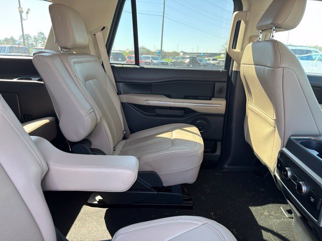 Certified 2024 Ford Expedition Limited RWD image 34