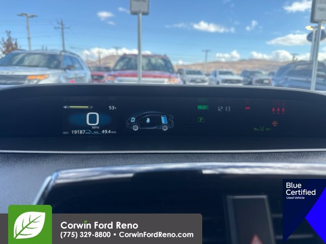 Used 2022 Toyota Prius XLE w/ Advanced Technology Package AWD/4WD image 18