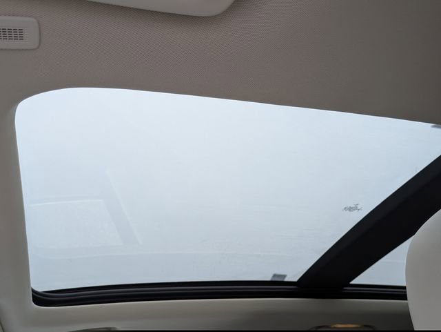 Certified 2023 Ford Edge Titanium w/ Class II Trailer Tow Package image 20