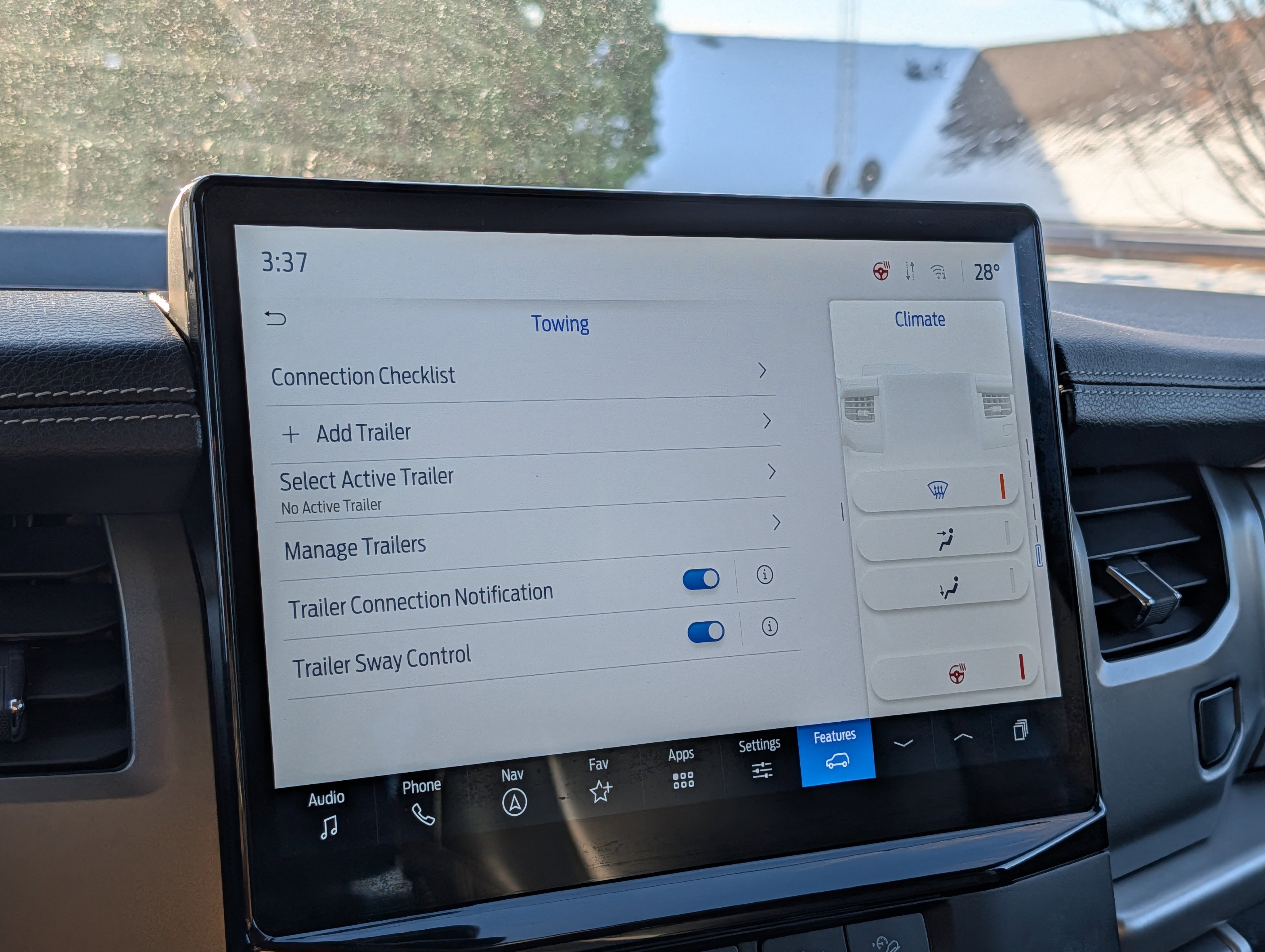 Certified 2024 Ford Expedition XLT image 25