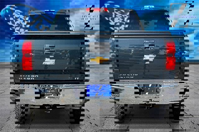 Used 2018 Chevrolet Silverado 1500 LT w/ All Star Edition image 4