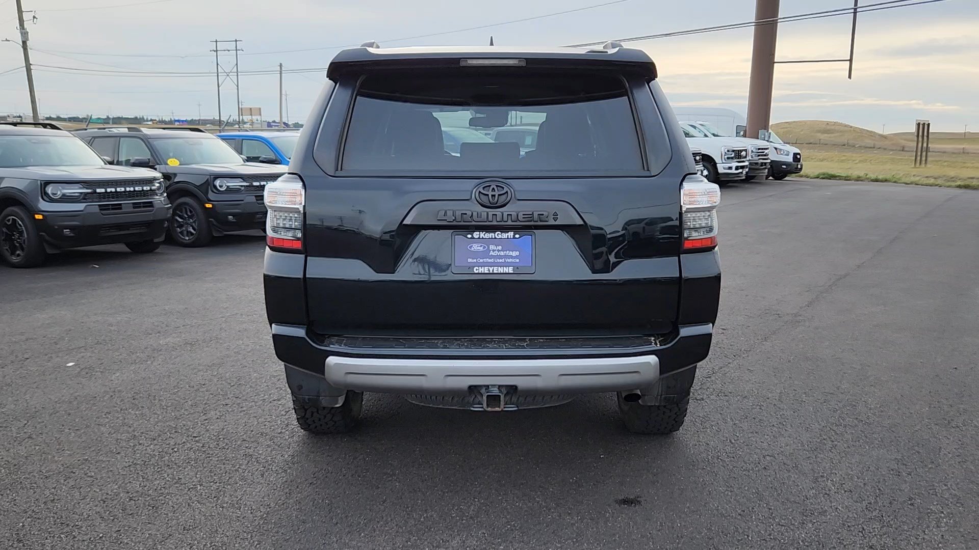 Used 2022 Toyota 4Runner TRD Off-Road Premium AWD/4WD image 20