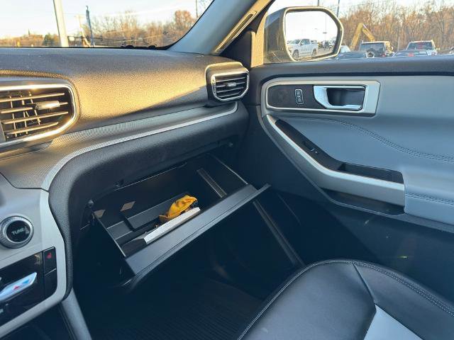 Certified 2023 Ford Explorer XLT w/ Equipment Group 202A image 18