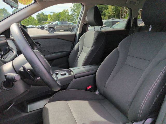 Used 2023 Nissan Rogue S AWD/4WD image 27