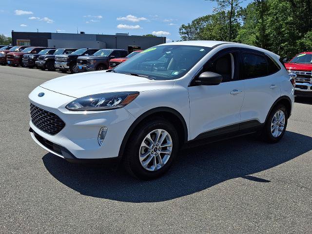 Certified 2022 Ford Escape SE w/ Convenience Package AWD/4WD image 3