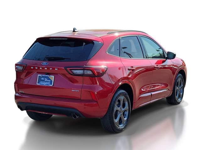 Certified 2024 Ford Escape ST-Line w/ Tech Pack #1 AWD/4WD image 4