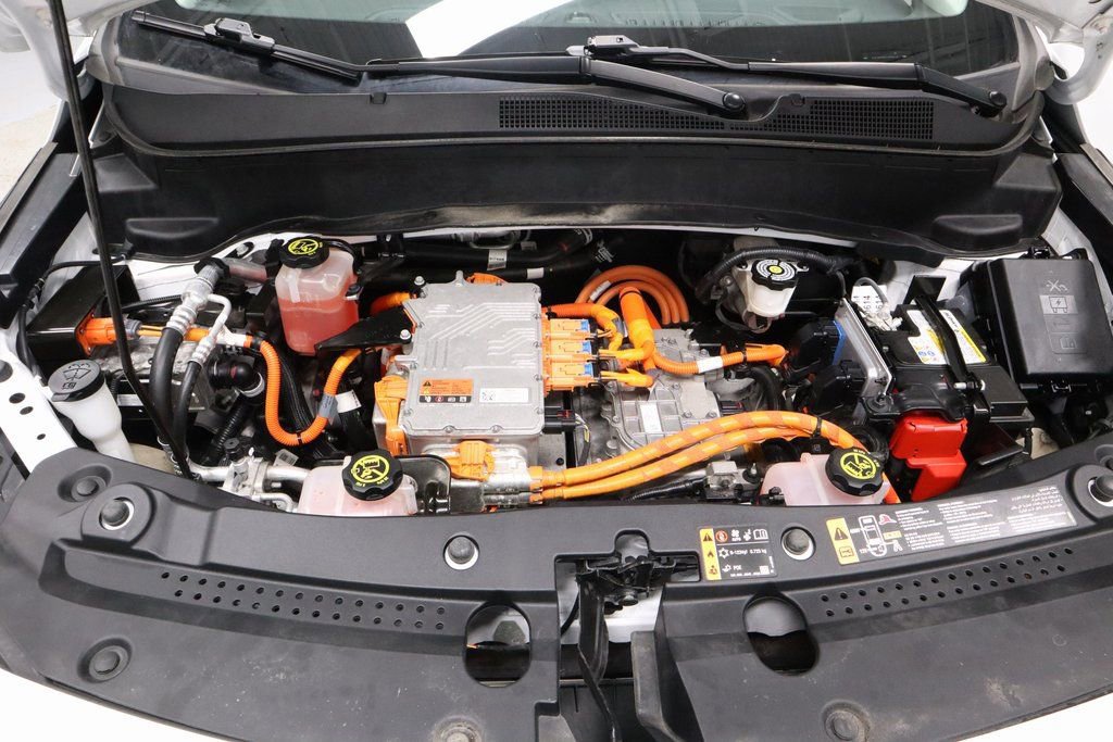 Used 2022 Chevrolet Bolt EUV LT w/ Driver Confidence Package image 13