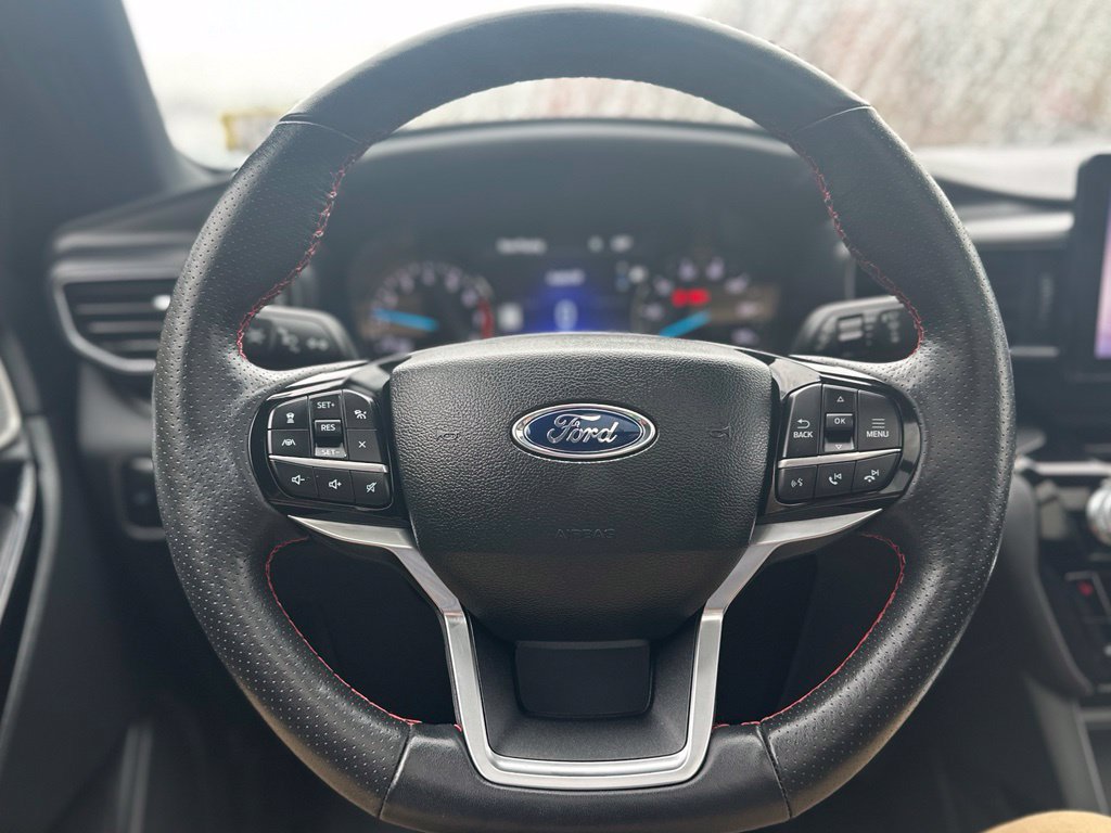 Certified 2023 Ford Explorer ST-Line w/ Class IV Trailer Tow Package AWD/4WD image 11