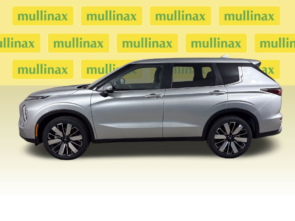 Used 2026 Mitsubishi Outlander SE FWD image 10
