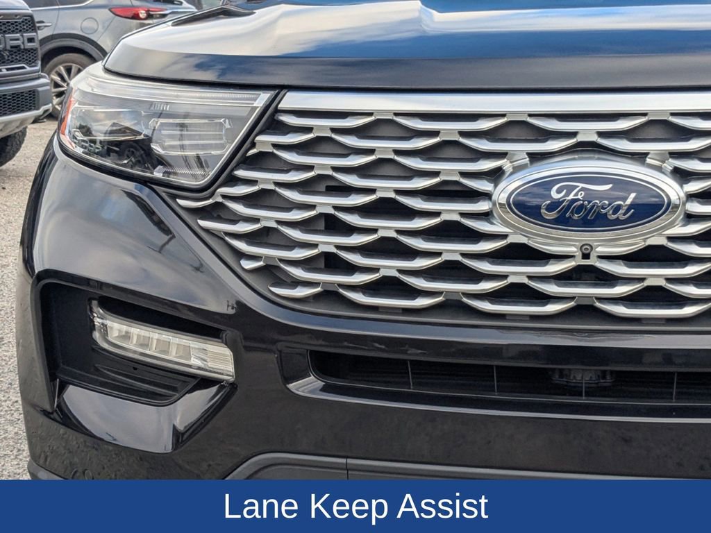 Certified 2022 Ford Explorer Platinum w/ Technology Package image 11