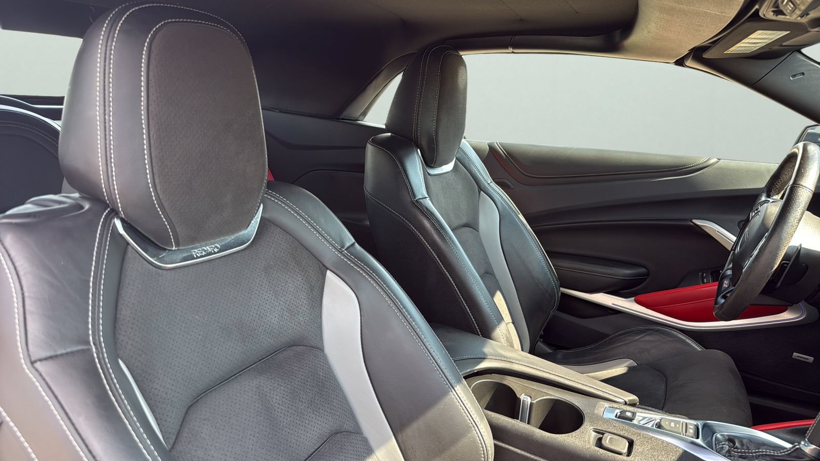 Used 2023 Chevrolet Camaro SS RWD image 26