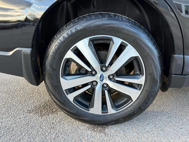 Used 2019 Subaru Outback 2.5i Limited AWD/4WD image 32