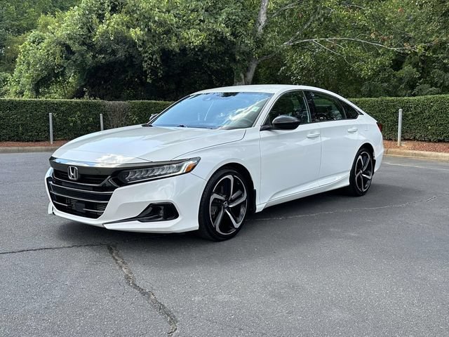 Used 2021 Honda Accord Sport image 2