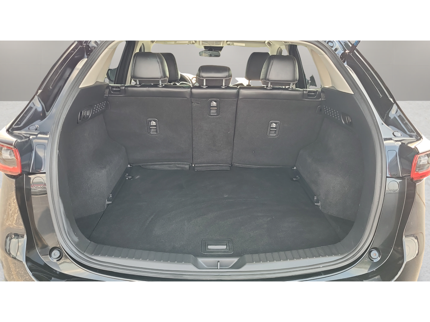Used 2024 MAZDA CX-5 AWD 2.5 S w/ Select Package image 25
