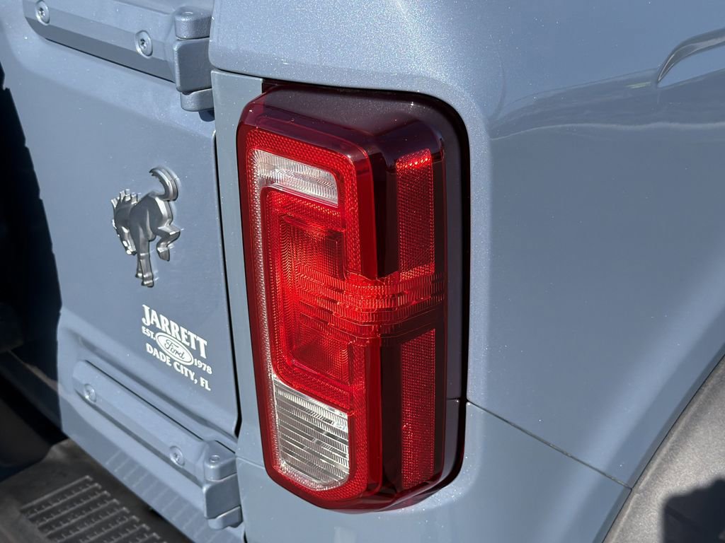 Certified 2023 Ford Bronco Black Diamond AWD/4WD image 9