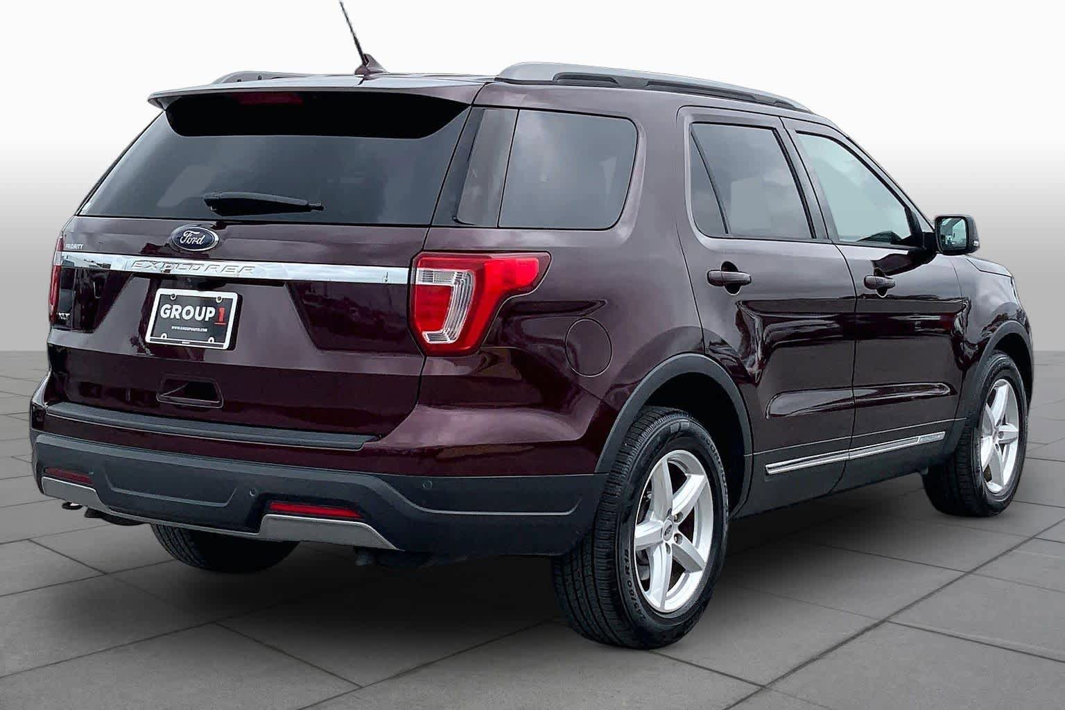 Certified 2019 Ford Explorer XLT w/ Equipment Group 202A FWD image 13
