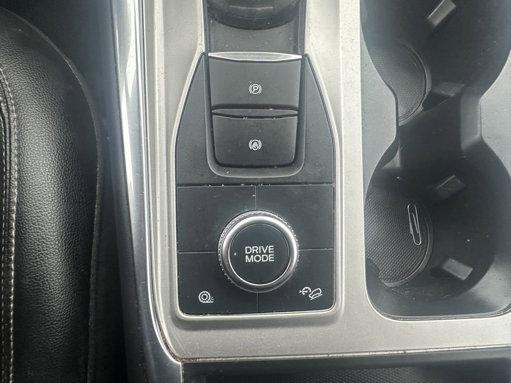 Certified 2022 Ford Explorer Limited w/ Limited Technology Package AWD/4WD image 21