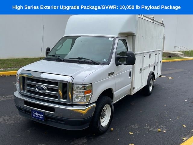 Certified 2022 Ford E-350 and Econoline 350 Super Duty w/ Power Windows & Locks Group