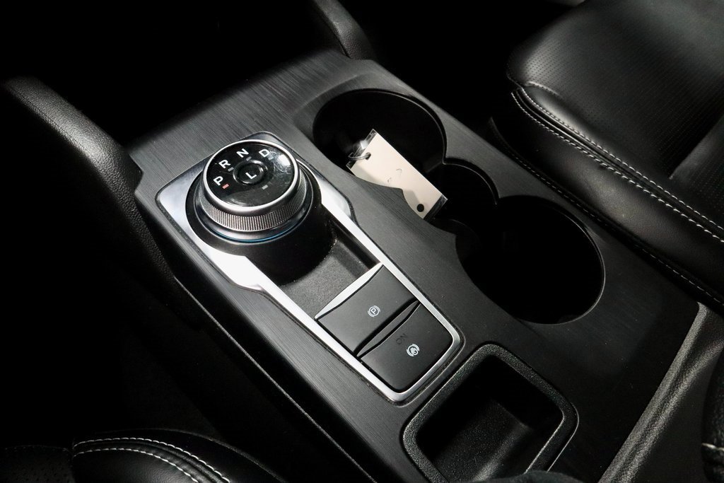 Certified 2024 Ford Escape Platinum image 31