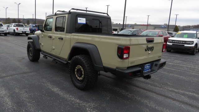 Used 2020 Jeep Gladiator Sport w/ Quick Order Package 24S image 5