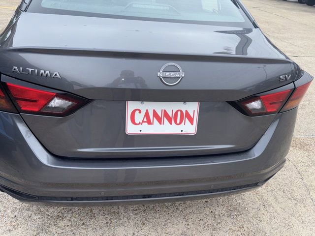 Used 2024 Nissan Altima 2.5 SV FWD image 8