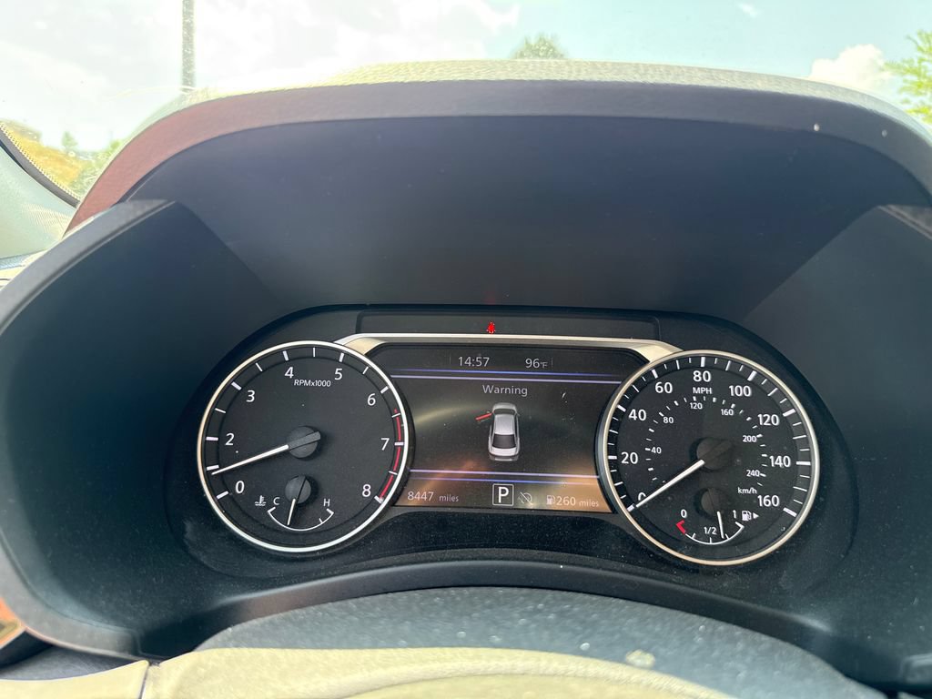 Used 2024 Nissan Sentra SV w/ Lighting Package FWD image 17