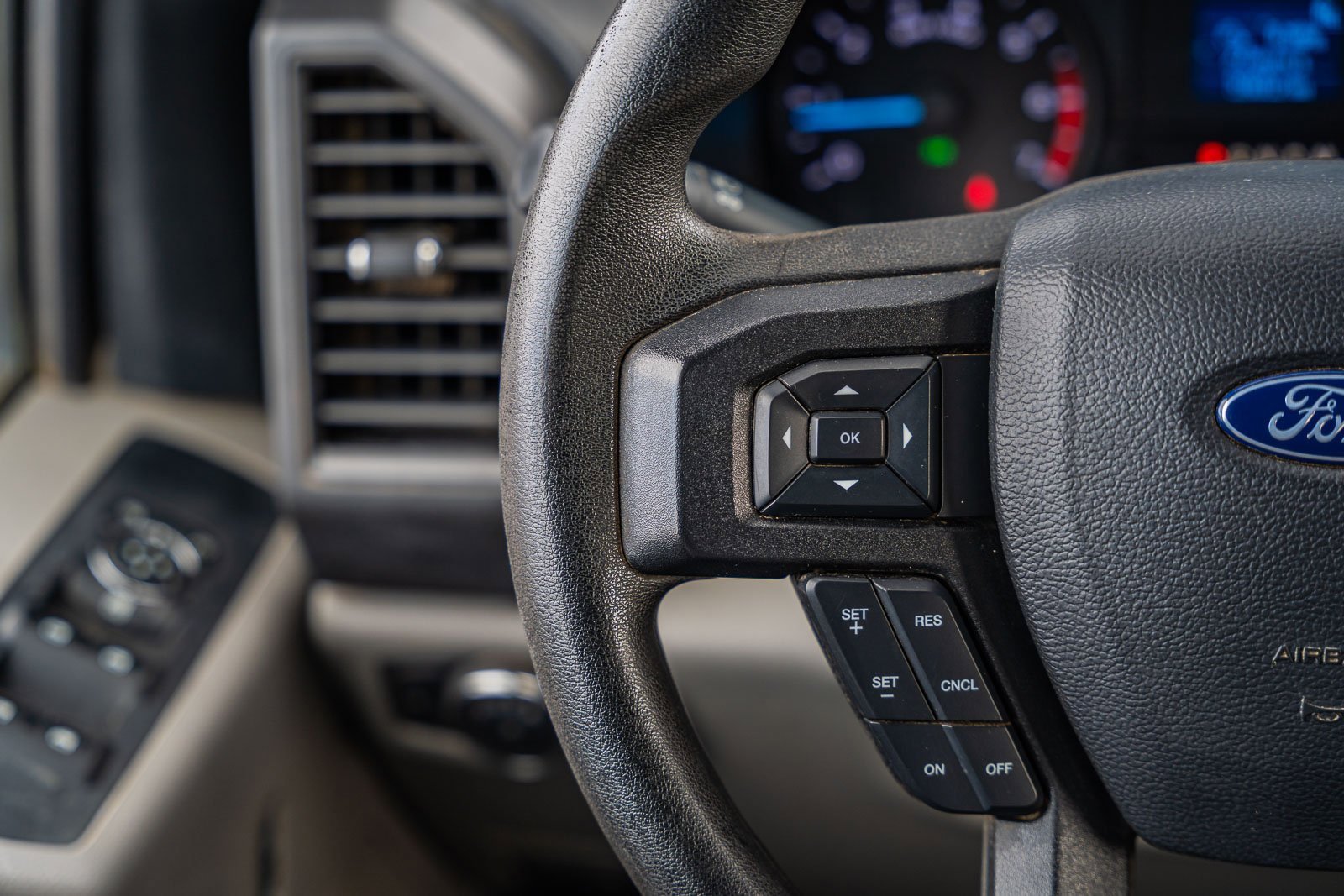 Certified 2020 Ford F250 XL w/ STX Appearance Package image 27