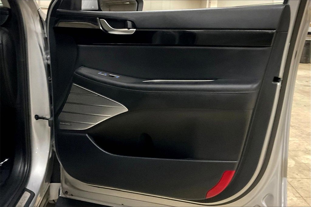 Used 2021 Hyundai Palisade Limited image 23