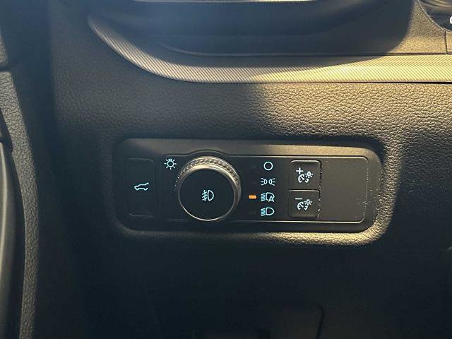 Certified 2020 Ford Explorer XLT w/ Equipment Group 202A image 17