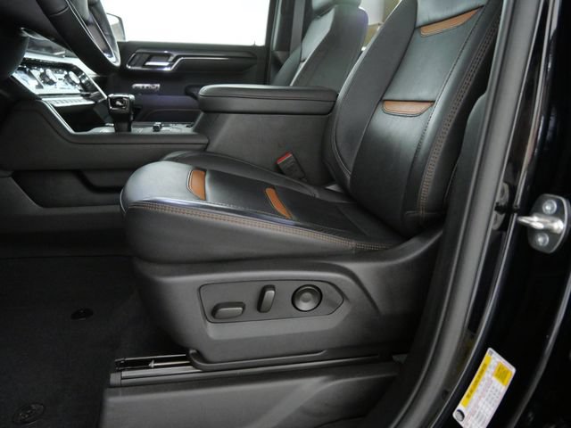 Used 2024 GMC Sierra 1500 AT4 w/ Technology Package AWD/4WD image 19