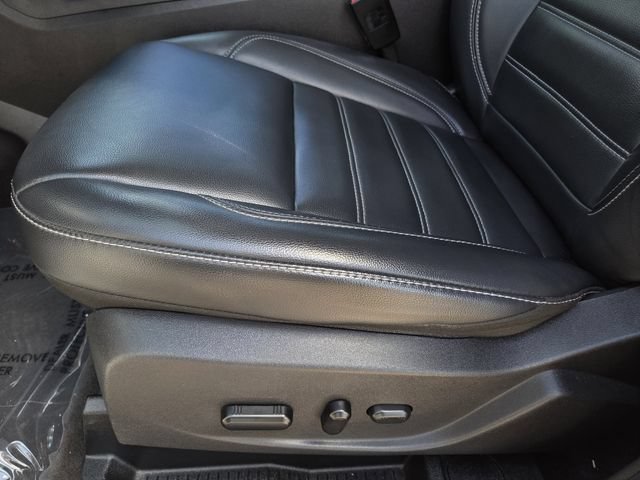 Certified 2019 Ford Escape SEL FWD image 13