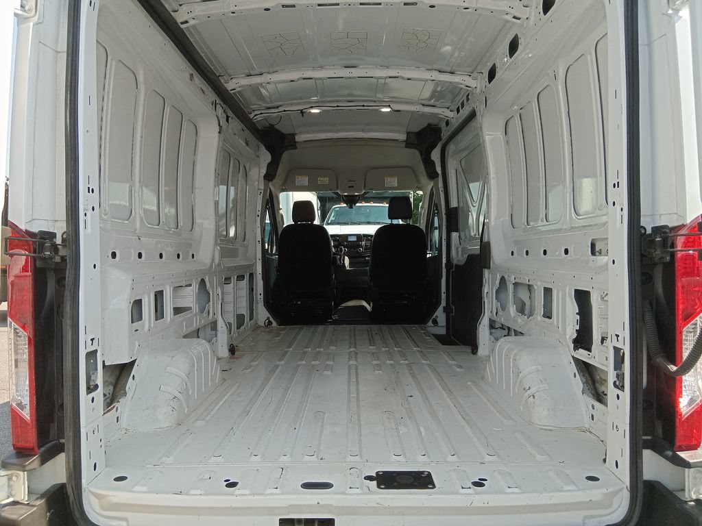 Certified 2023 Ford Transit 250 Medium Roof AWD image 6