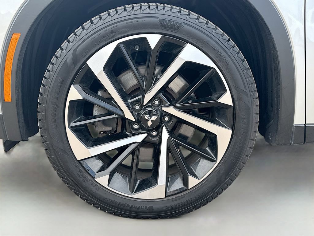 Used 2022 Mitsubishi Outlander SE AWD/4WD image 23