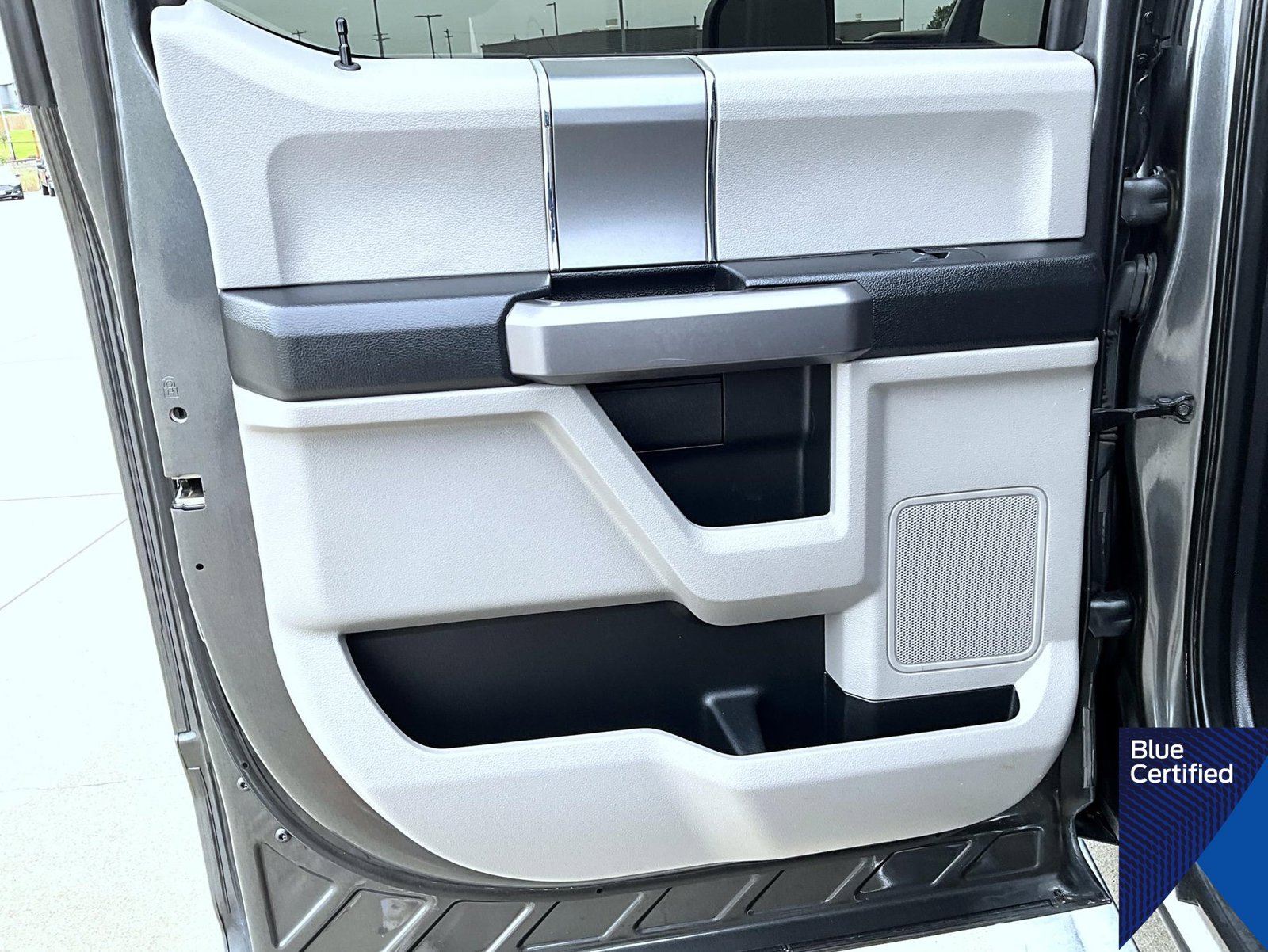 Certified 2019 Ford F250 XLT w/ XLT Premium Package AWD/4WD image 22