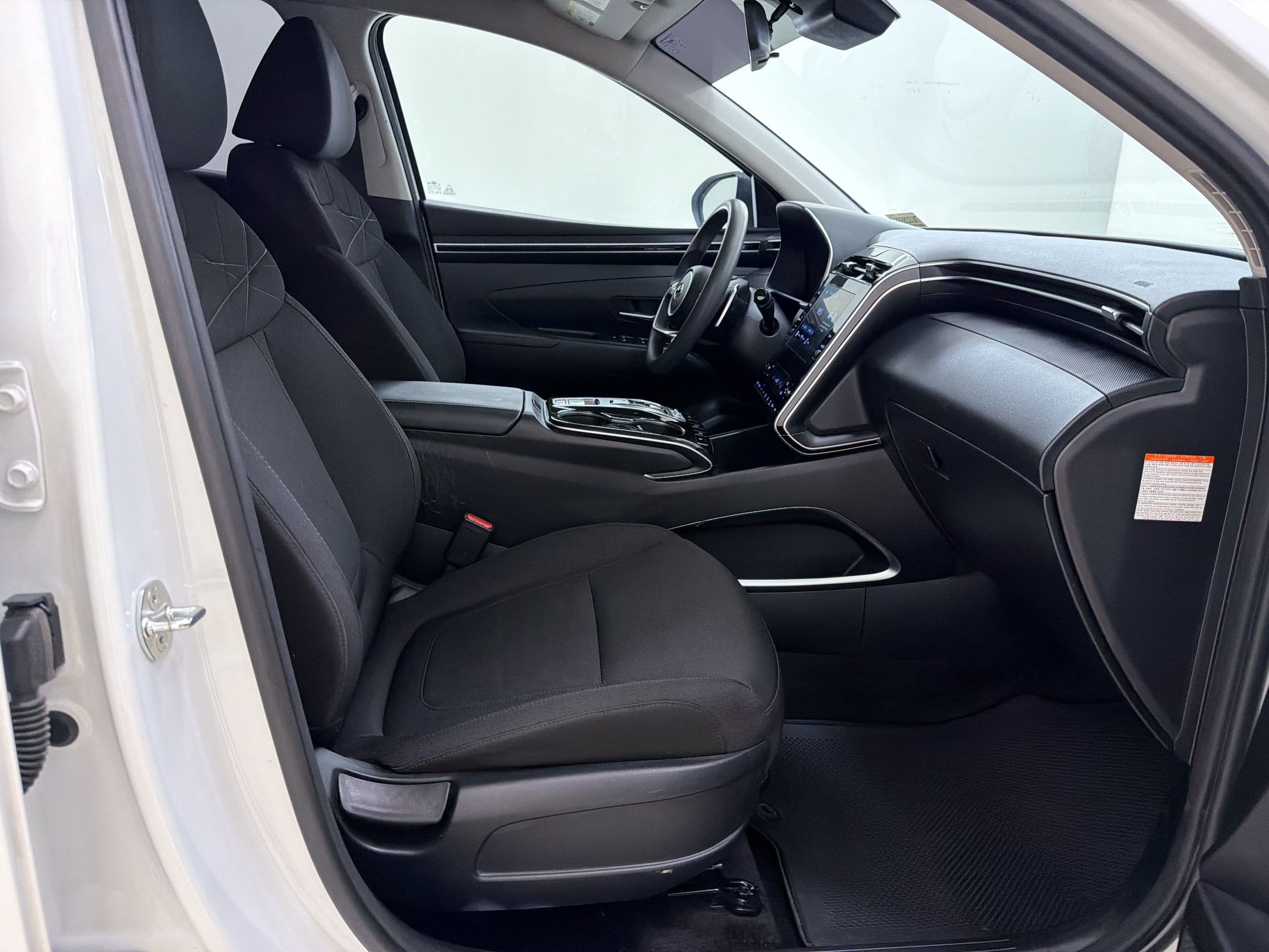 Used 2022 Hyundai Tucson Blue AWD/4WD image 23