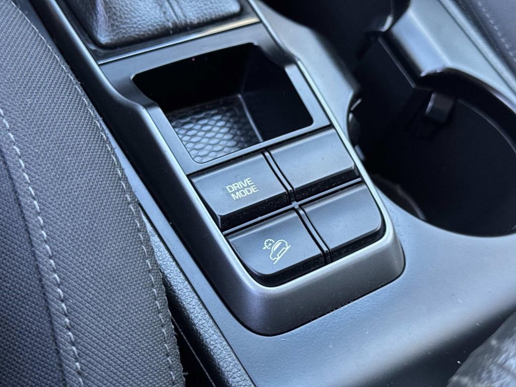 Used 2017 Hyundai Tucson SE image 17