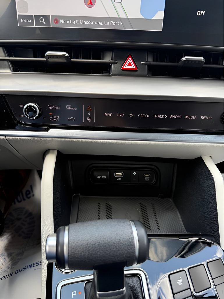 Used 2025 Kia Sportage EX FWD image 30