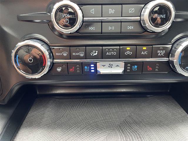Certified 2024 Ford F250 Platinum AWD/4WD image 31