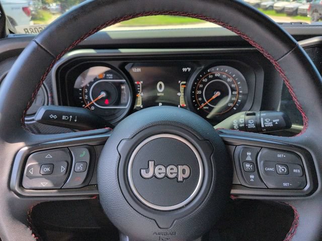 Used 2024 Jeep Wrangler Unlimited Rubicon w/ Convenience Group AWD/4WD image 32