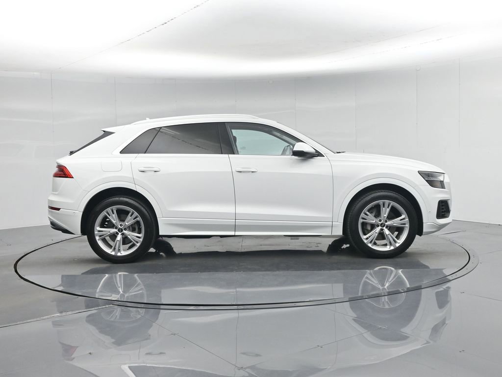 Used 2023 Audi Q8 Premium Plus image 7