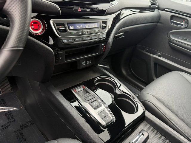 Used 2020 Honda Passport Touring image 27