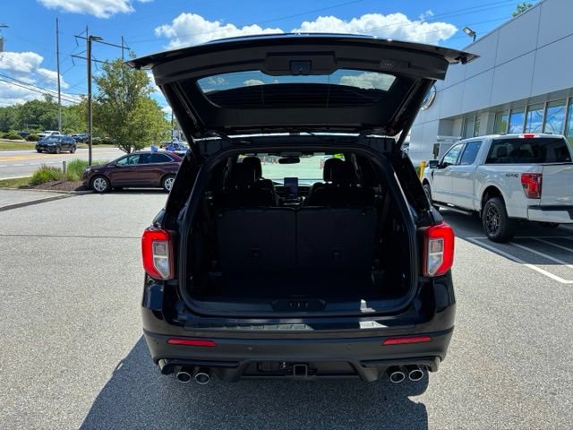 Certified 2023 Ford Explorer ST w/ Equipment Group 401A AWD/4WD image 10