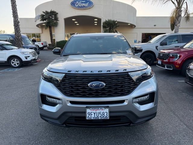Certified 2022 Ford Explorer ST-Line w/ Class IV Trailer Tow Package image 8