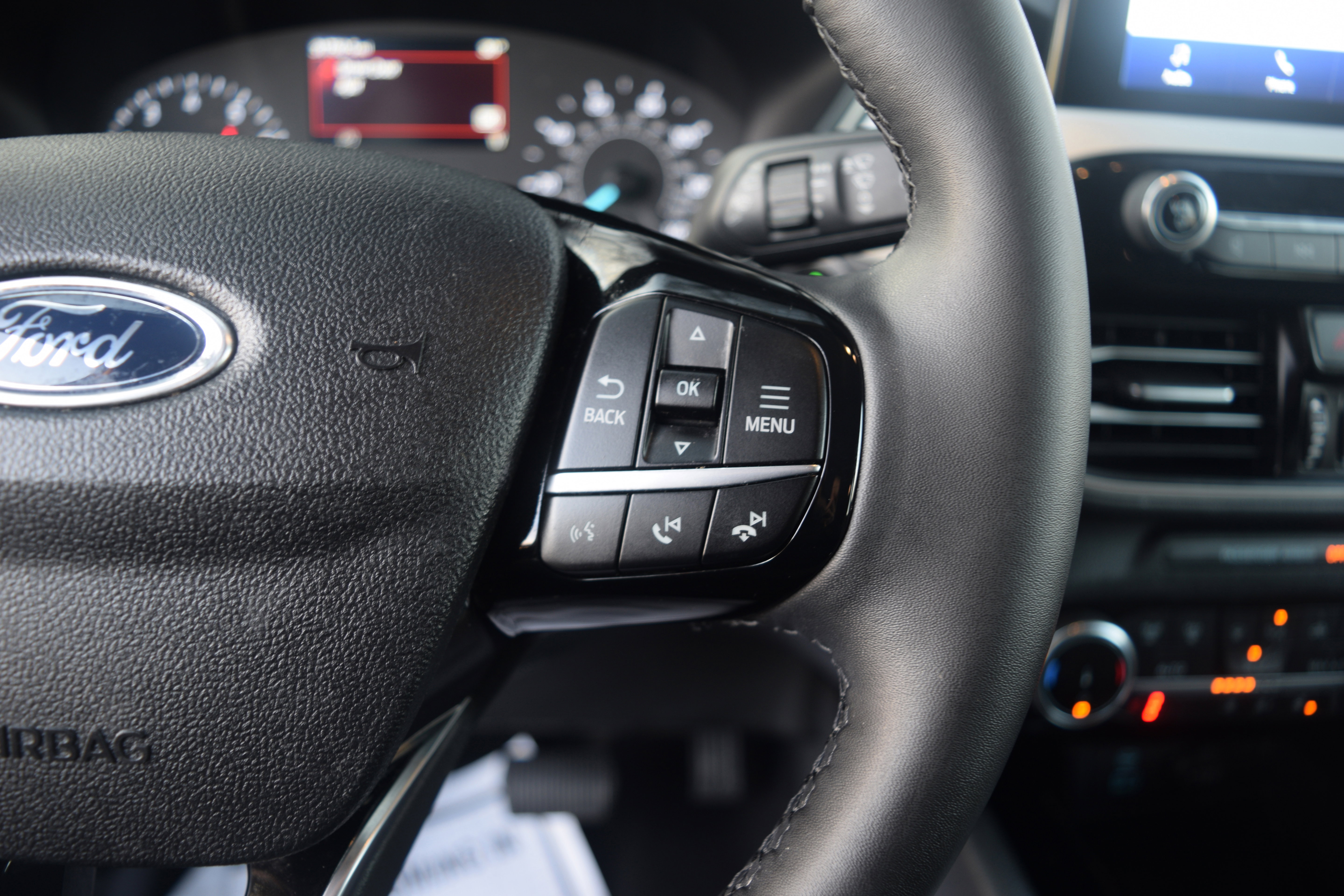 Certified 2022 Ford Escape SE w/ Convenience Package image 5