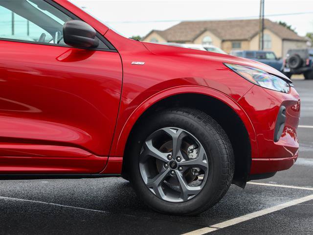 Certified 2024 Ford Escape ST-Line AWD/4WD image 10